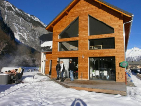  #Lemasdoisans au pied de l'Alpe d'Huez via Bourg d'Oisans L'Etoile des Glaciers  Ле-Бур-Д'уазан